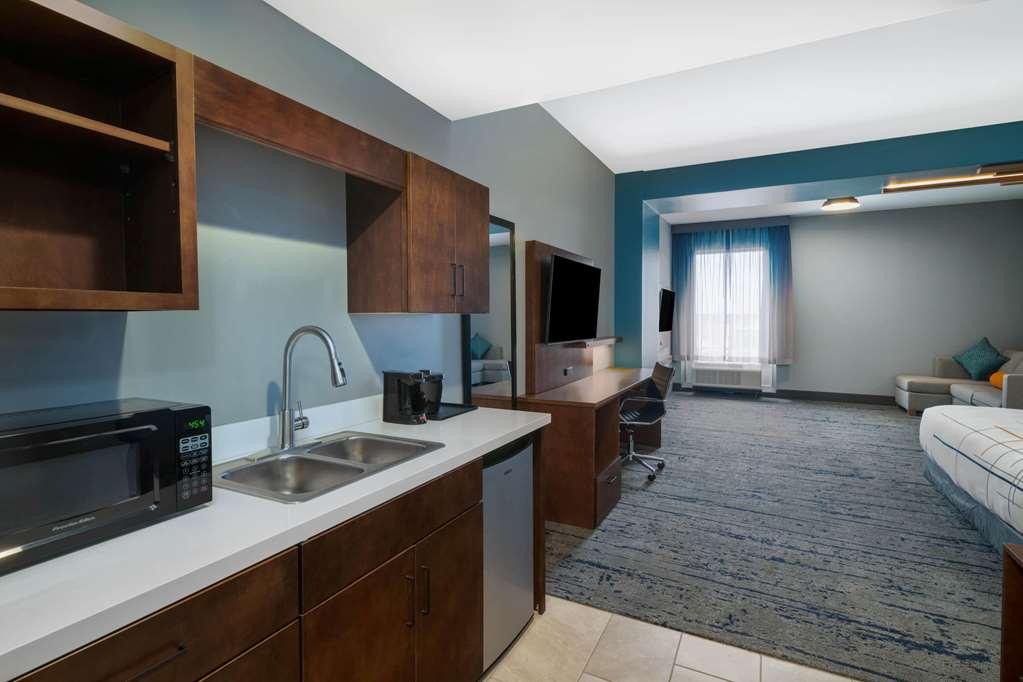 Hotel La Quinta & By Wyndham Ne - Old Henry Rd 2*